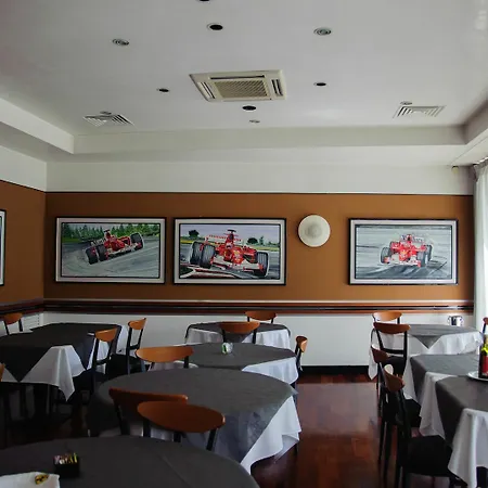 Nautic Hotel 3*